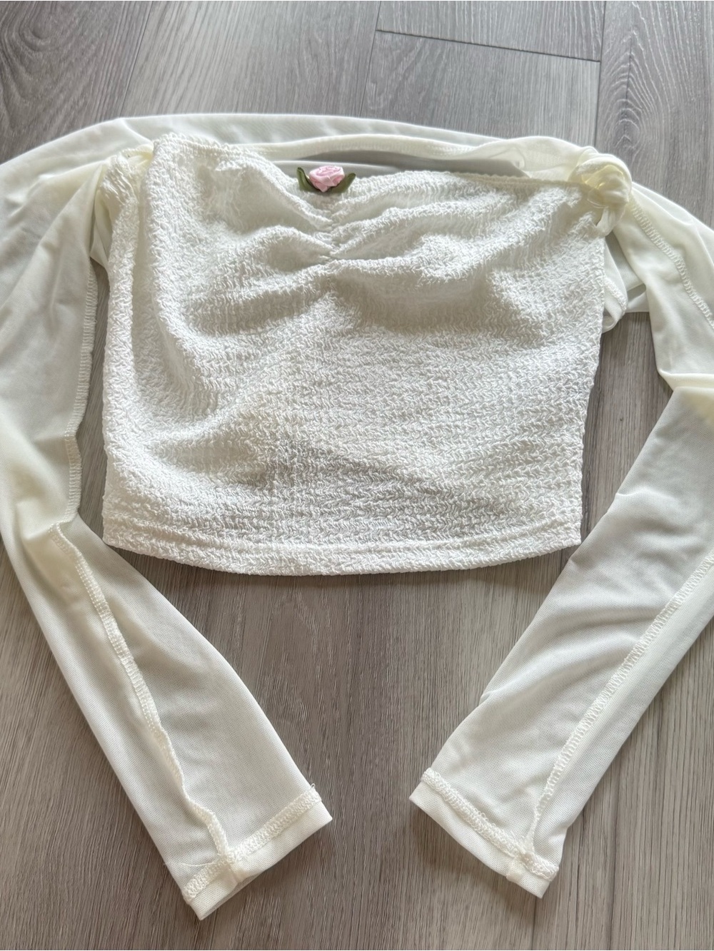 SHEIN Cream Textured Long-Sleeve Crop Top